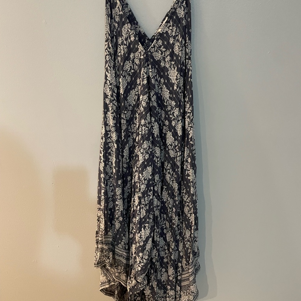 Japna Navy and White Asymmetrical Jumpsuit Sleeveless V-neck flowy size XS